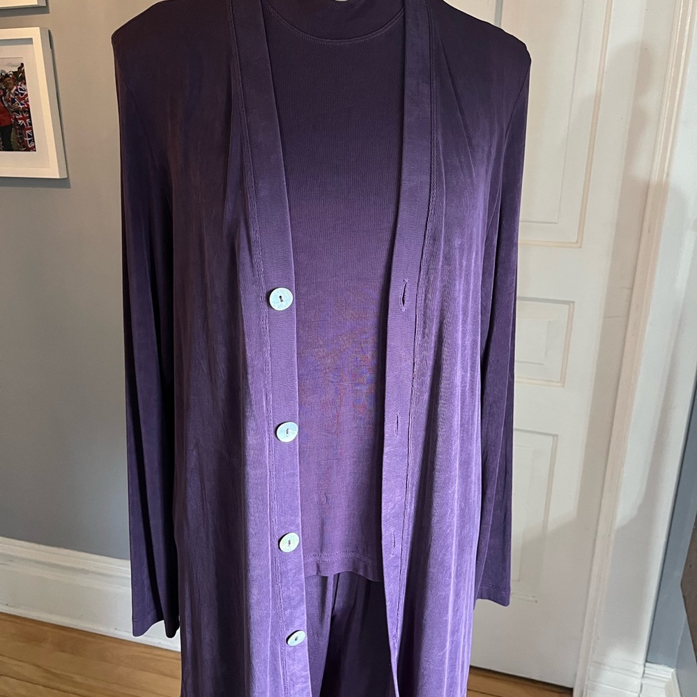 Chico’s Private Edition. 3-piece suit